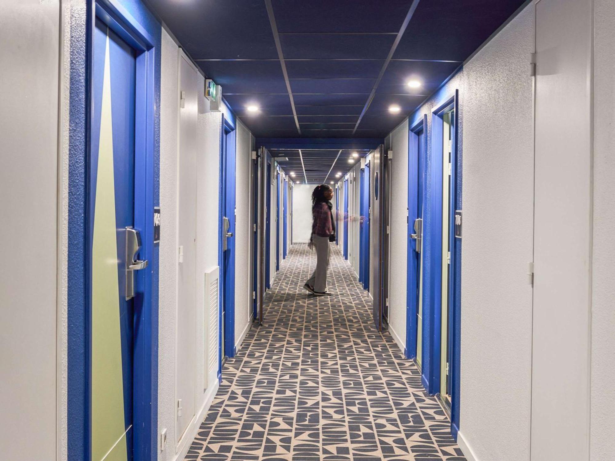 Ibis Budget Bordeaux Centre - Gare Saint Jean Exterior foto