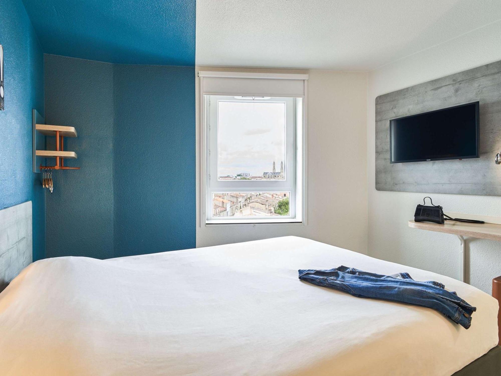 Ibis Budget Bordeaux Centre - Gare Saint Jean Exterior foto