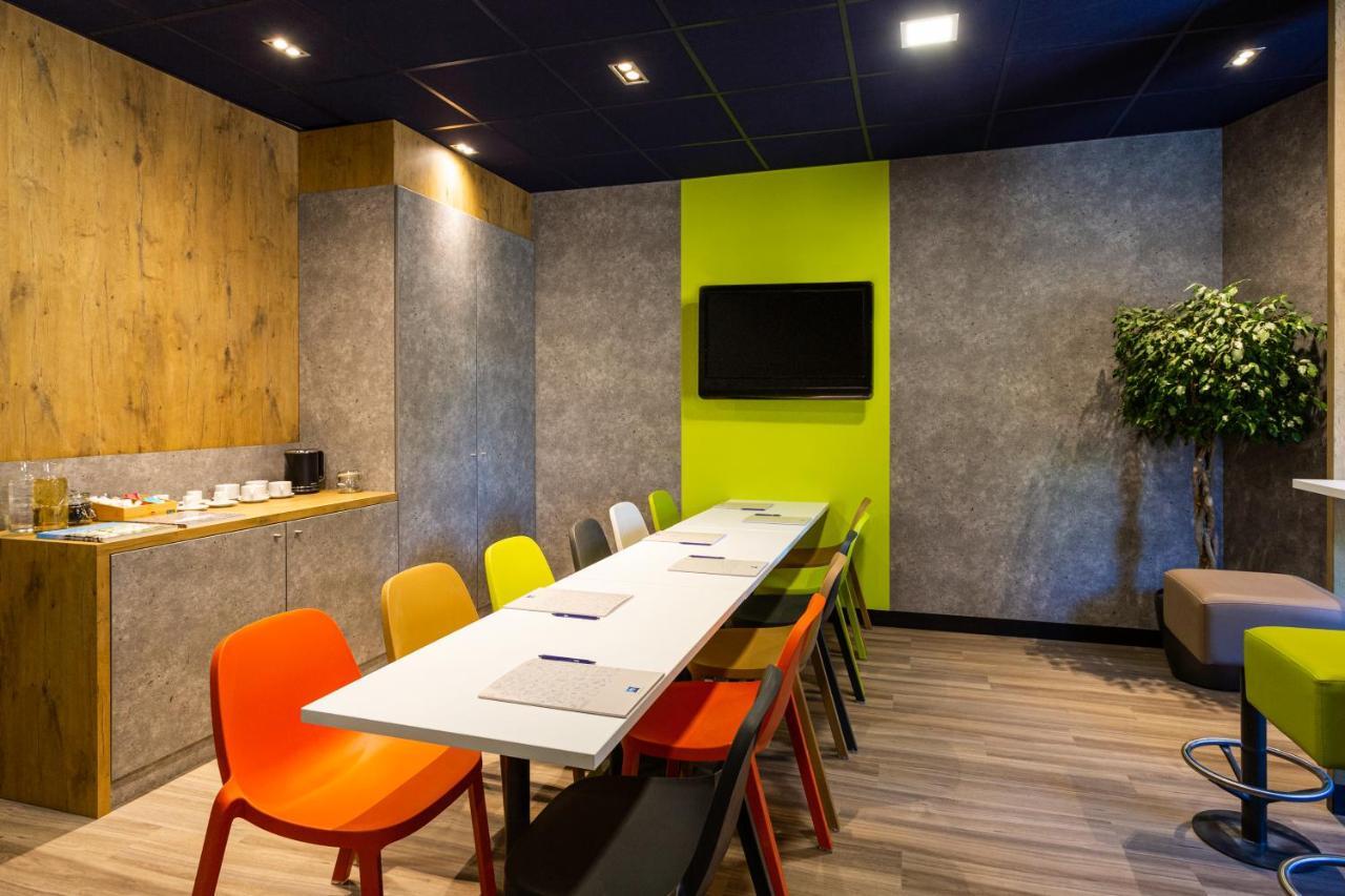 Ibis Budget Bordeaux Centre - Gare Saint Jean Exterior foto